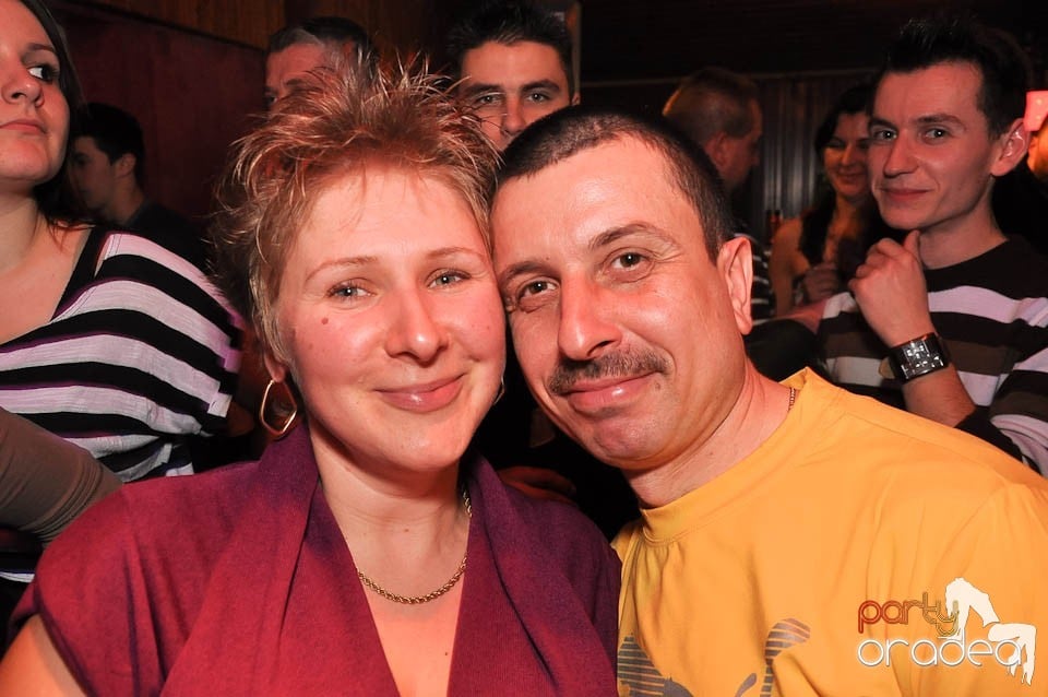 DJ Szatmári & Jucus în Disco Faház,