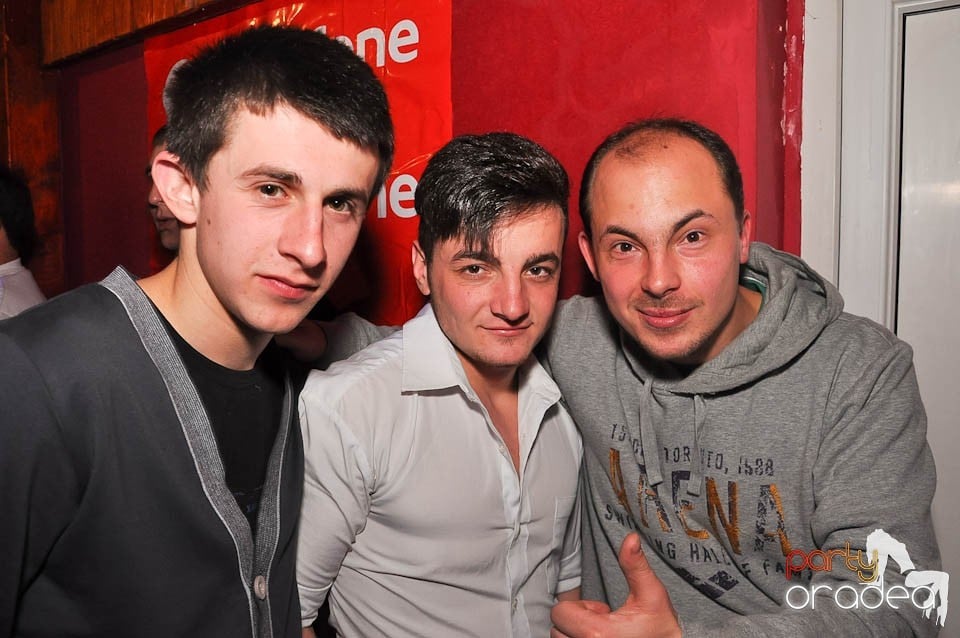 DJ Szatmári & Jucus în Disco Faház,
