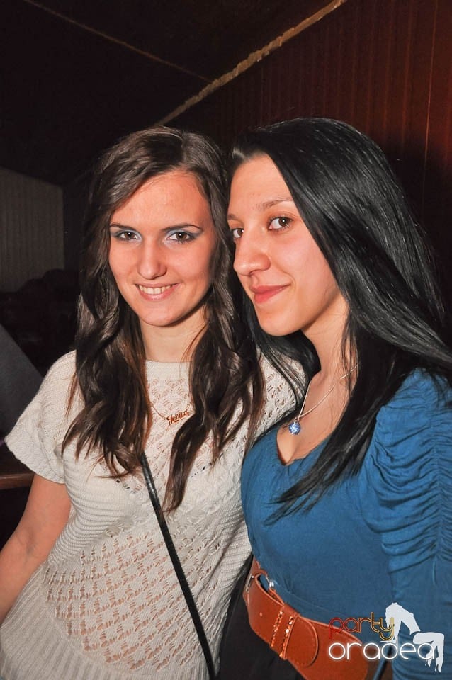 DJ Szatmári & Jucus în Disco Faház,