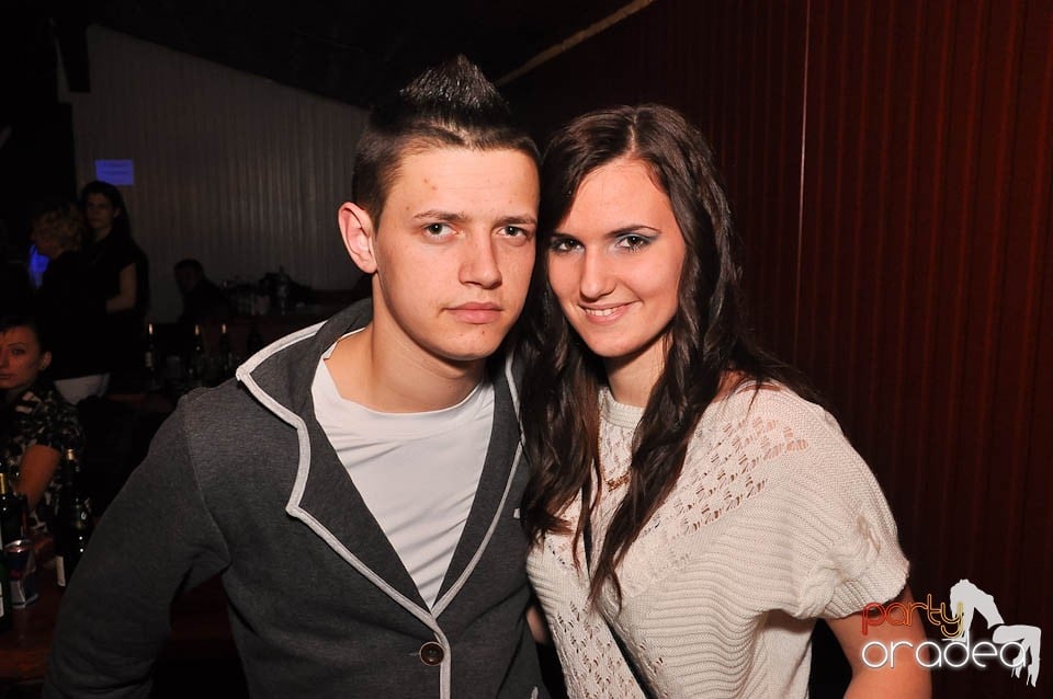 DJ Szatmári & Jucus în Disco Faház,