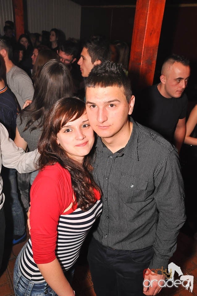 DJ Szatmári & Jucus în Disco Faház,