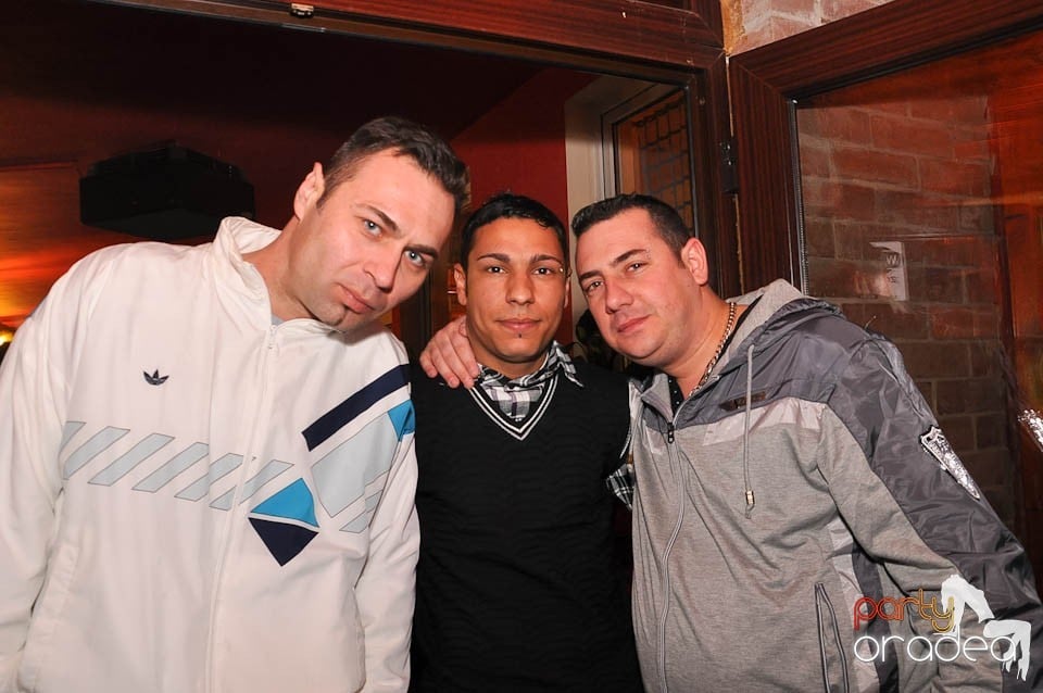 DJ Szatmári & Jucus în Disco Faház,