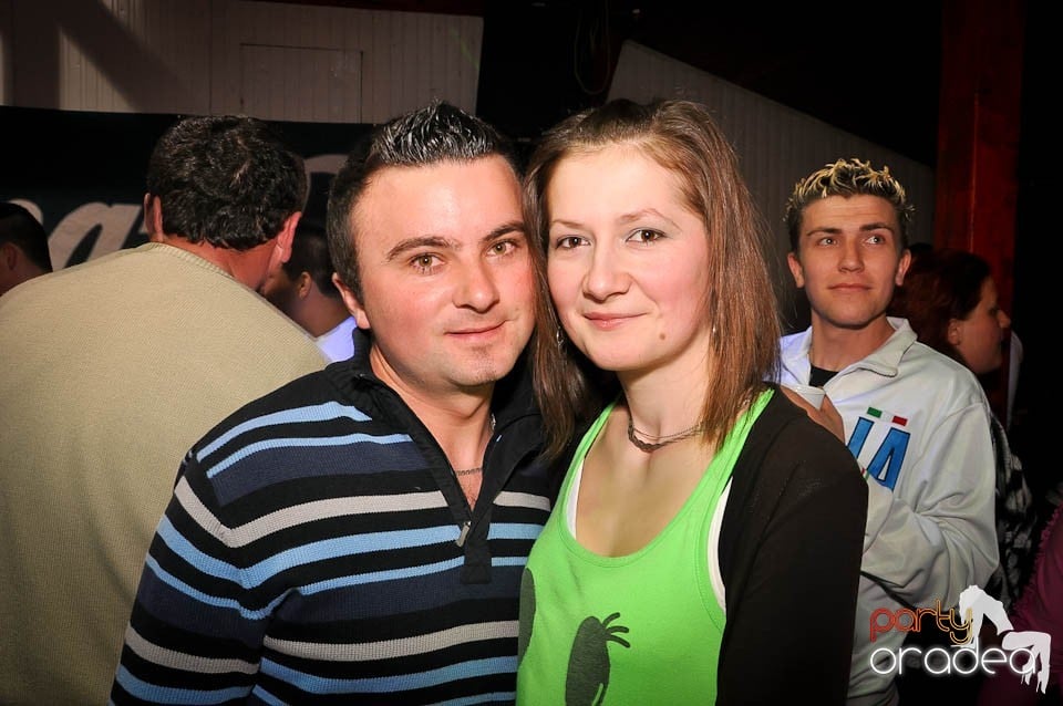 DJ Szatmári & Jucus în Disco Faház,