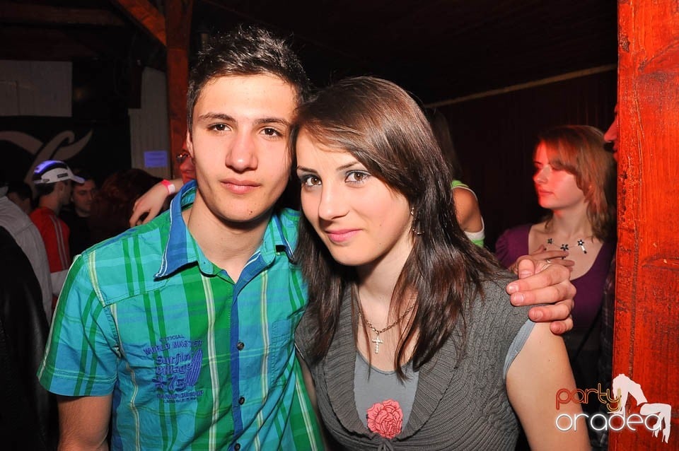 DJ Szatmári & Jucus în Disco Faház,