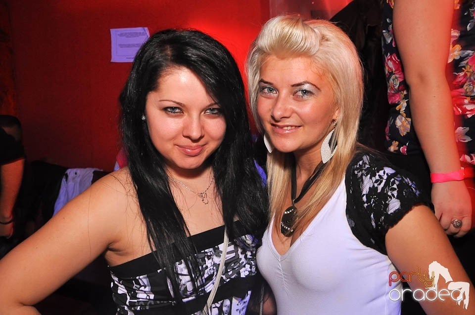 DJ Szatmári & Jucus în Disco Faház,