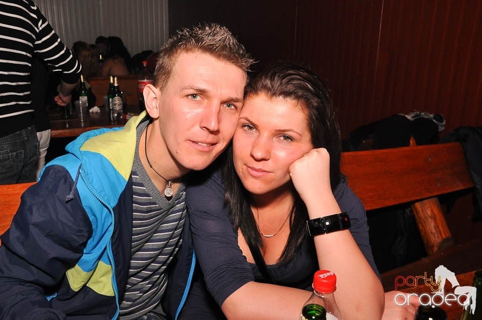 DJ Szatmári & Jucus în Disco Faház,
