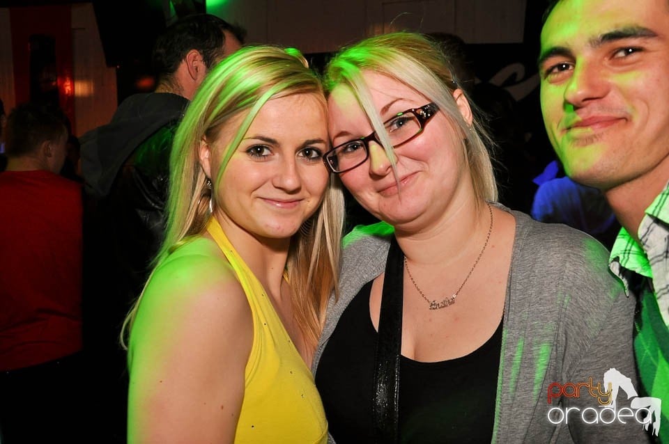 DJ Szatmári & Jucus în Disco Faház,