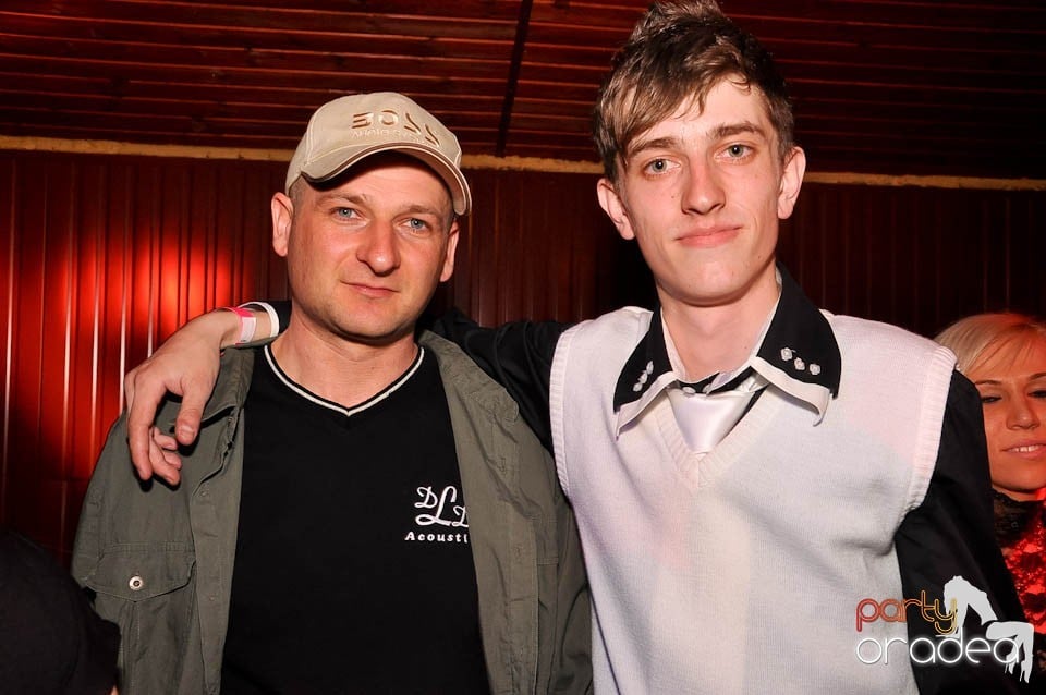 DJ Szatmári & Jucus în Disco Faház,