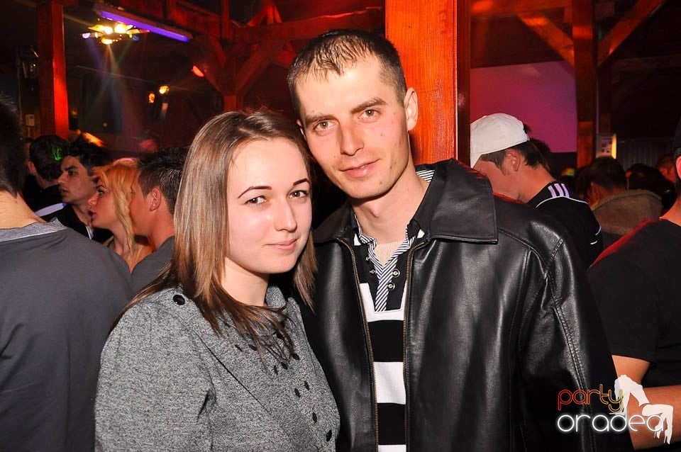 DJ Szatmári & Jucus în Disco Faház,