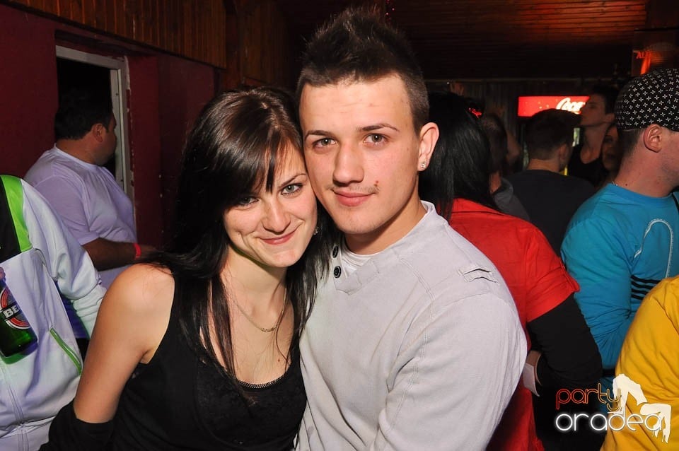 DJ Szatmári & Jucus în Disco Faház,