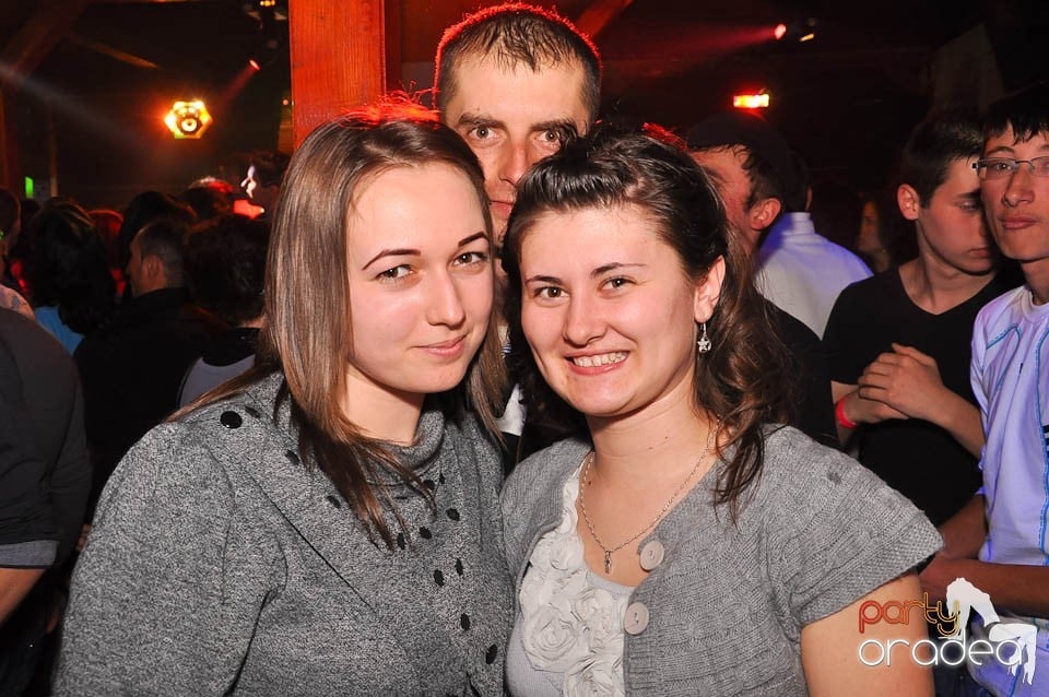 DJ Szatmári & Jucus în Disco Faház,
