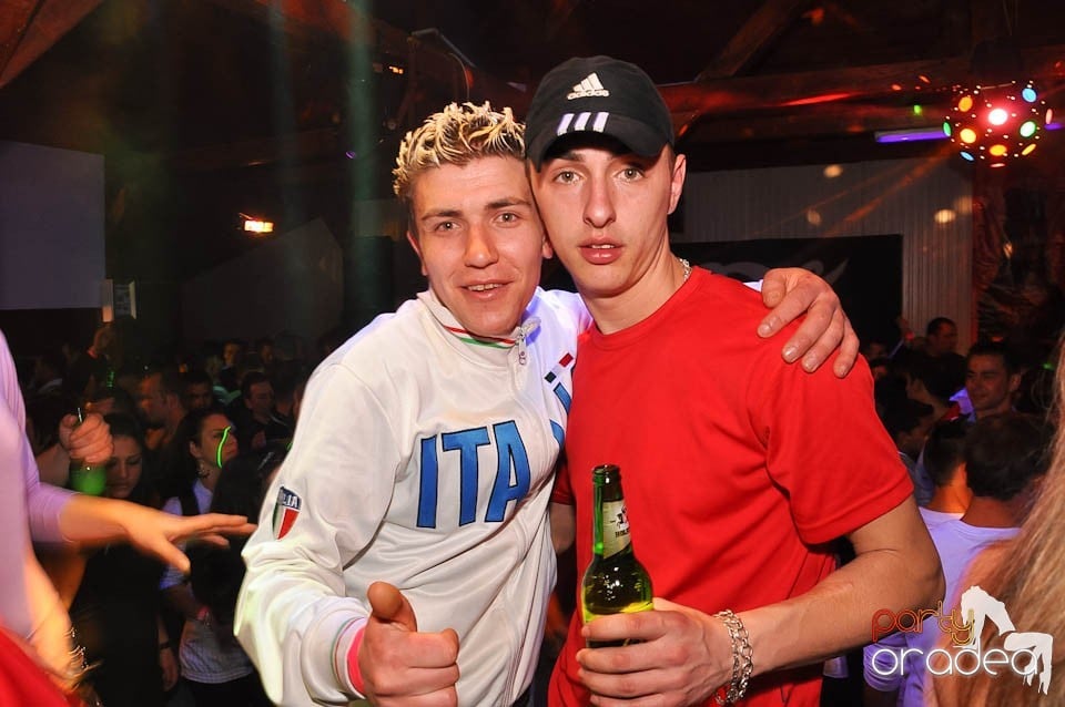 DJ Szatmári & Jucus în Disco Faház, 