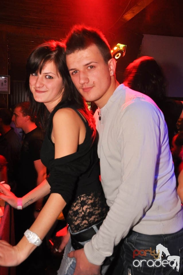 DJ Szatmári & Jucus în Disco Faház,