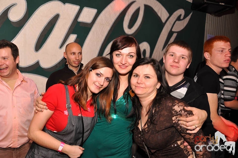 DJ Szatmári & Jucus în Disco Faház,