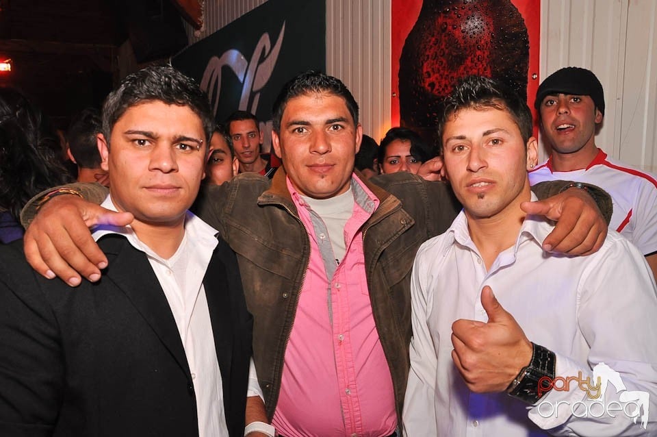 DJ Szatmári & Jucus în Disco Faház,