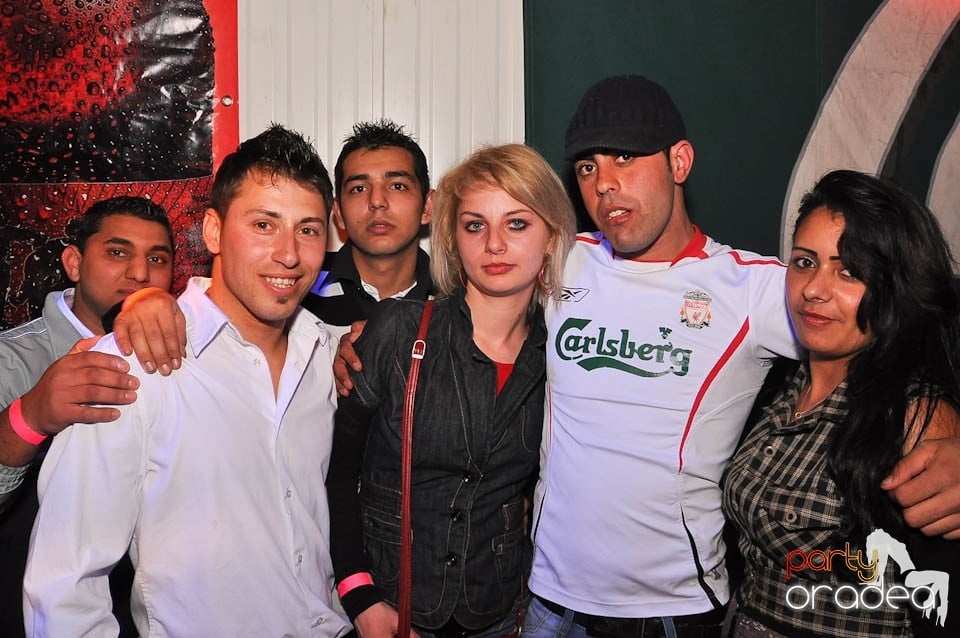 DJ Szatmári & Jucus în Disco Faház,