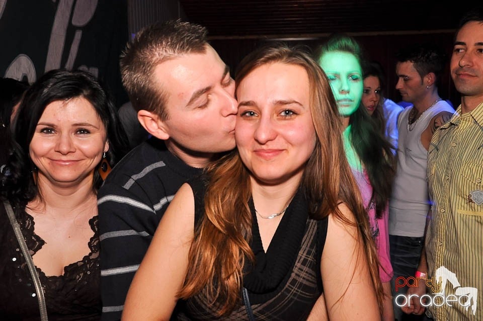 DJ Szatmári & Jucus în Disco Faház,