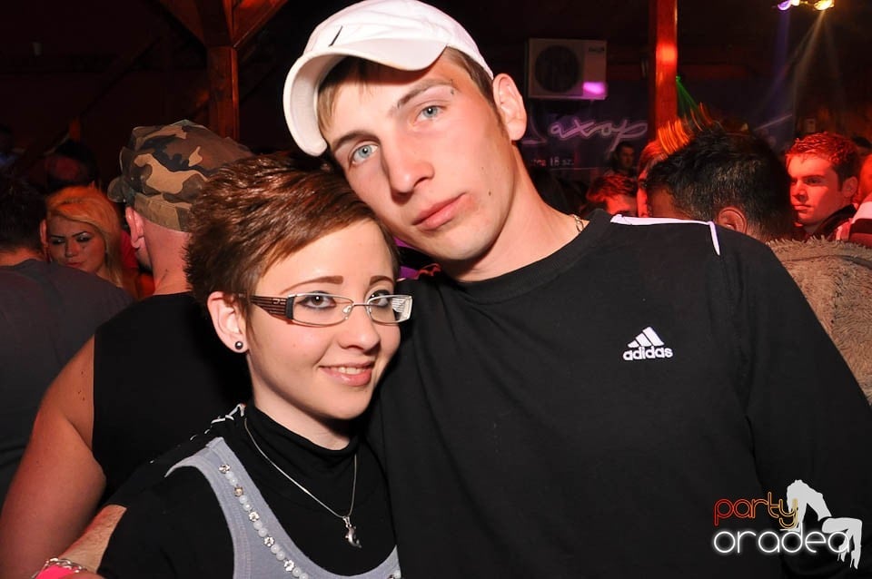 DJ Szatmári & Jucus în Disco Faház,
