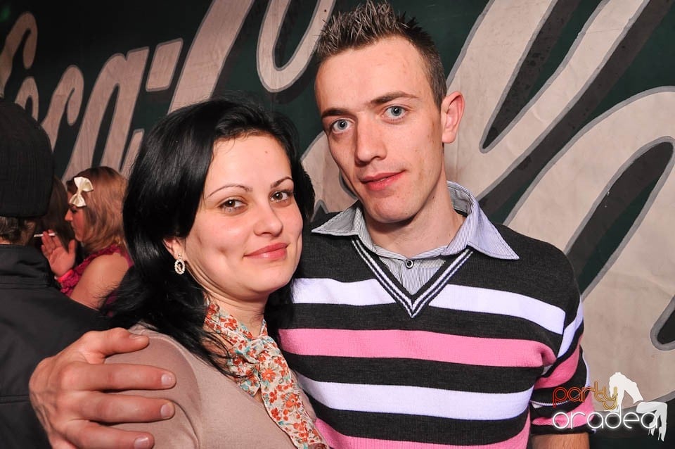 DJ Szatmári & Jucus în Disco Faház,