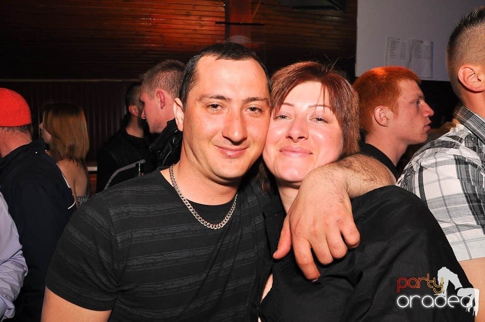 DJ Szatmári & Jucus în Disco Faház,
