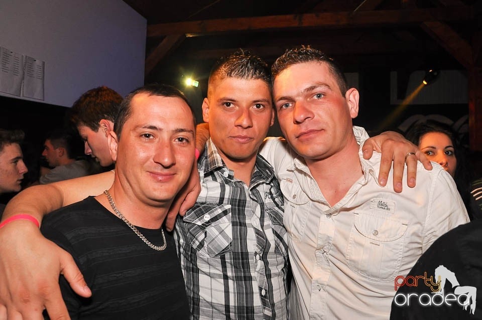 DJ Szatmári & Jucus în Disco Faház,