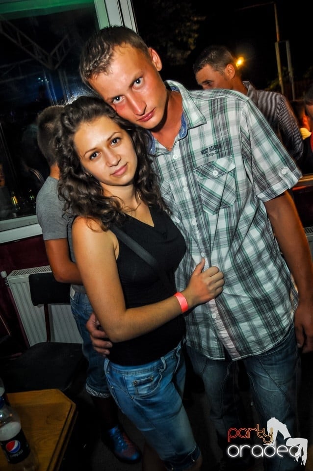 Dj Szatmari & Jucus, Royal Party House