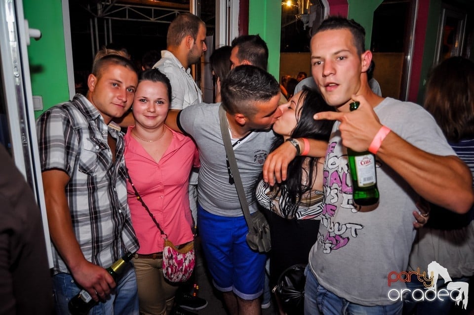 Dj Szatmari & Jucus, Royal Party House