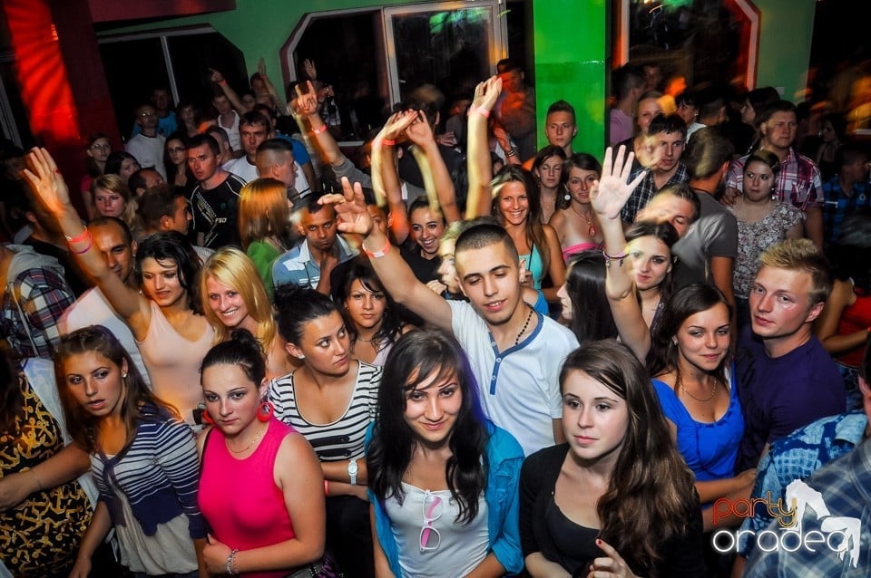Dj Szatmari & Jucus, Royal Party House