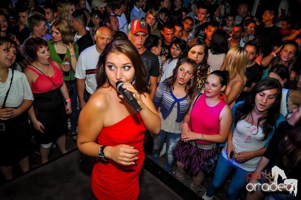 Dj Szatmari & Jucus, Royal Party House