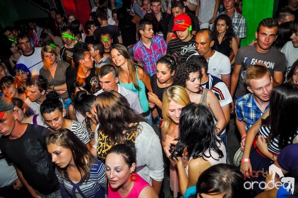 Dj Szatmari & Jucus, Royal Party House