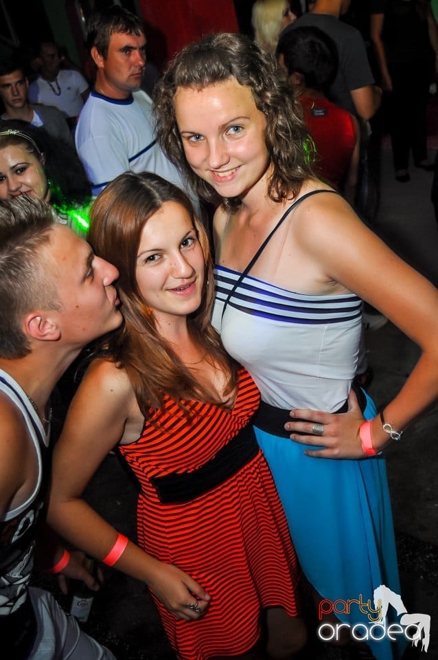 Dj Szatmari & Jucus, Royal Party House