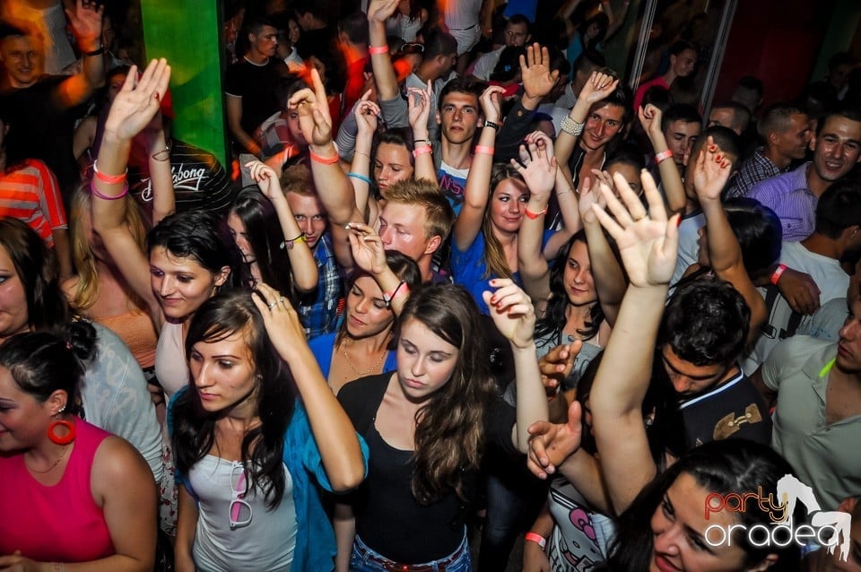 Dj Szatmari & Jucus, Royal Party House
