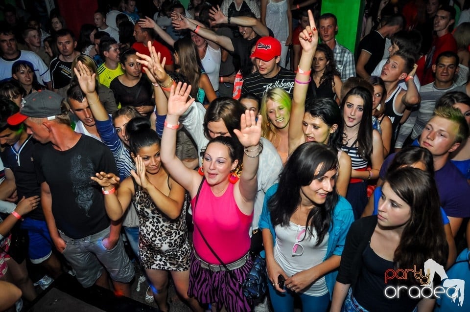 Dj Szatmari & Jucus, Royal Party House