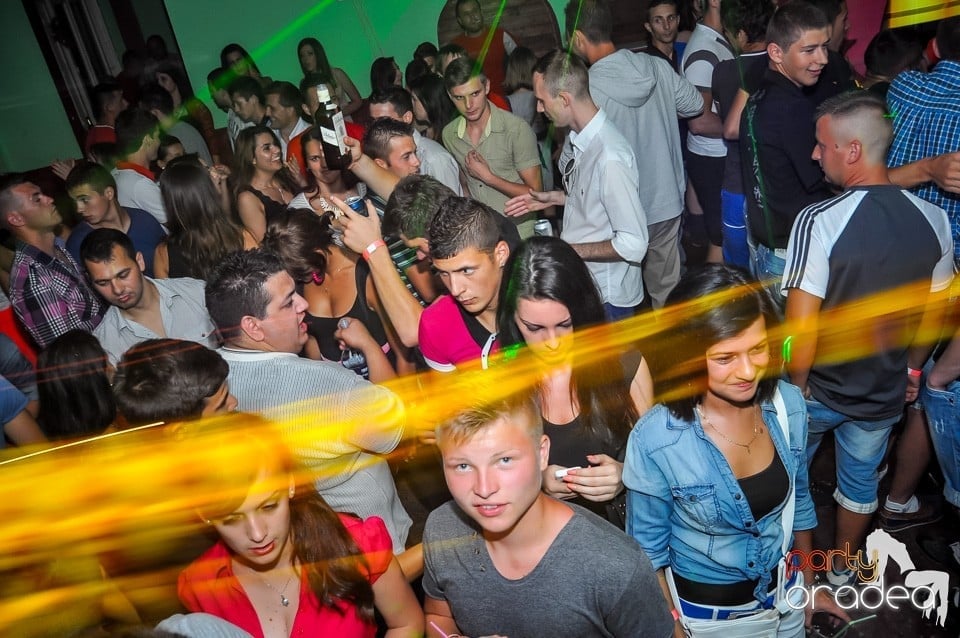 Dj Szatmari & Jucus, Royal Party House