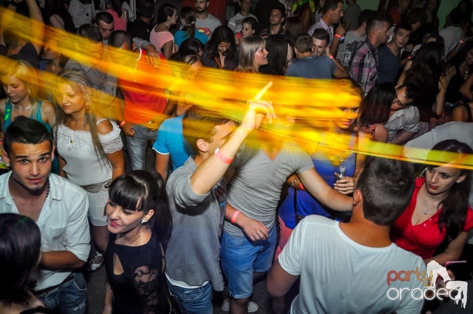 Dj Szatmari & Jucus, Royal Party House