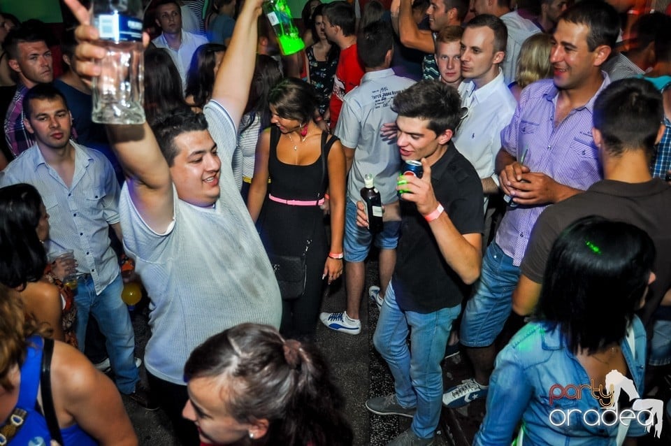Dj Szatmari & Jucus, Royal Party House