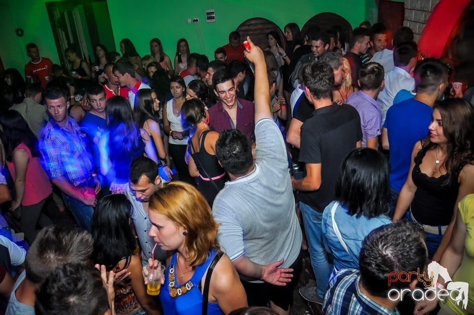 Dj Szatmari & Jucus, Royal Party House