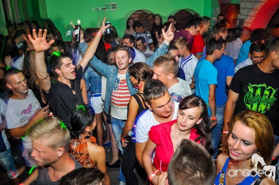 Dj Szatmari & Jucus, Royal Party House