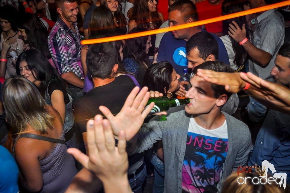 Dj Szatmari & Jucus, Royal Party House