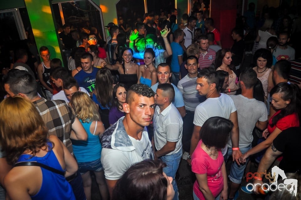 Dj Szatmari & Jucus, Royal Party House