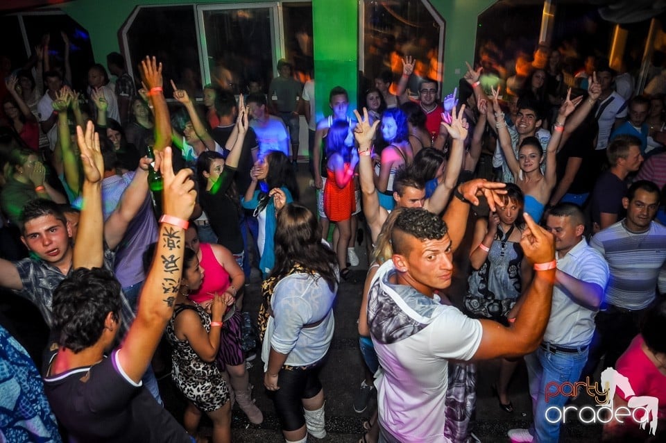 Dj Szatmari & Jucus, Royal Party House