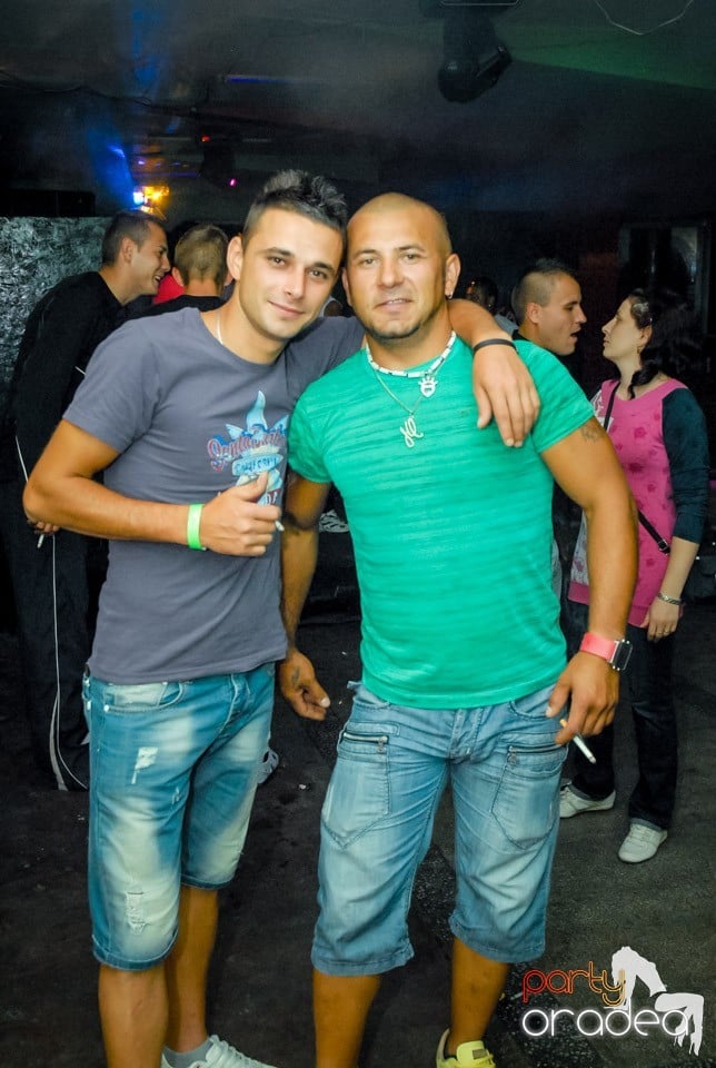 Dj Toorbo & Dj Acca, Royal Party House