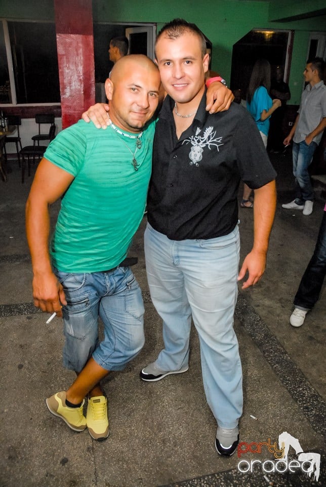 Dj Toorbo & Dj Acca, Royal Party House