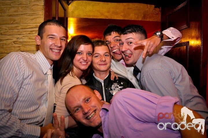 Downtown, sâmbătă noaptea, 