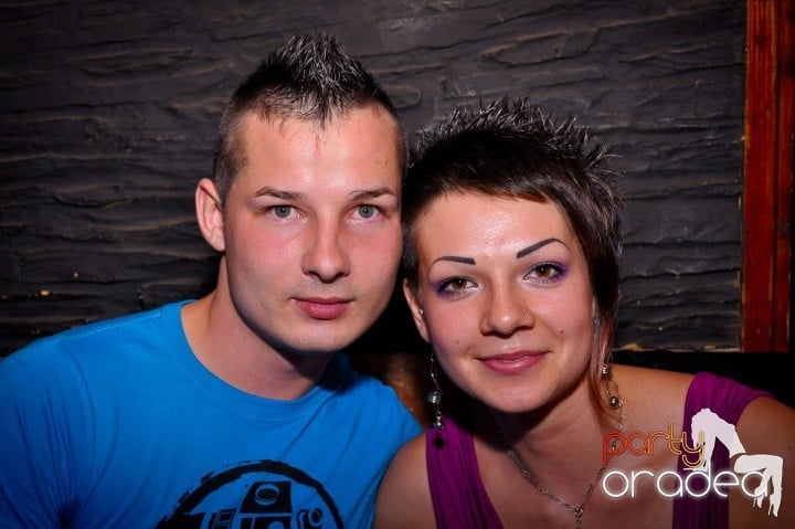 Downtown, sâmbătă noaptea, 