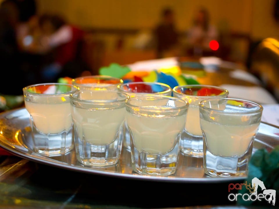 Dragobete Party în Lactobar Retro Bistro,