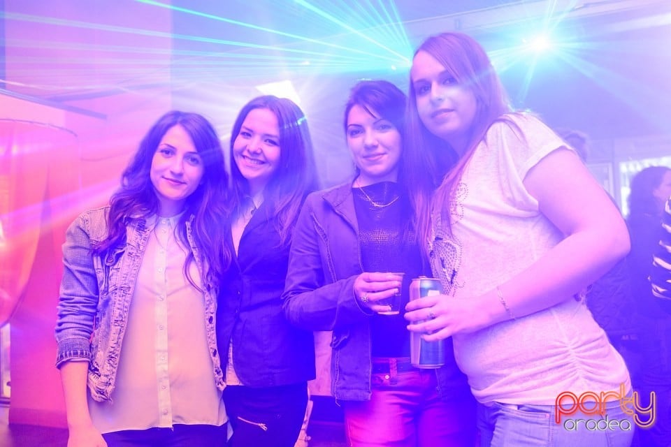 Easter Party în Club Cafe-Bar, Royal Party House