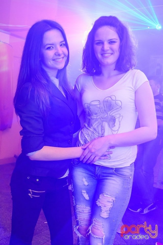 Easter Party în Club Cafe-Bar, Royal Party House