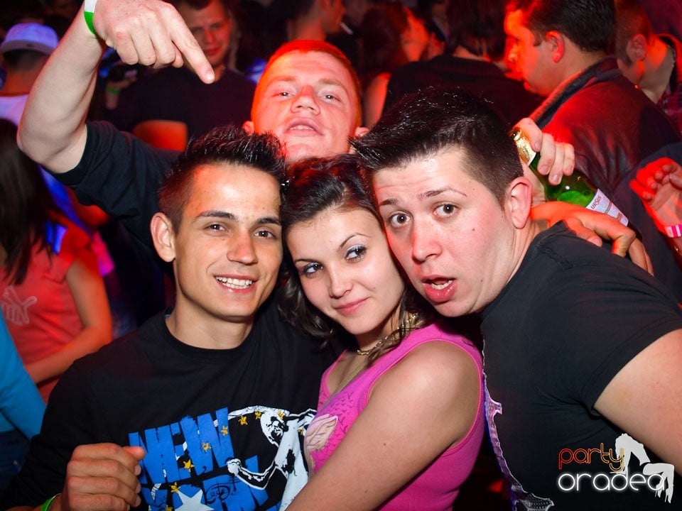 Easter Party în Disco Faház,