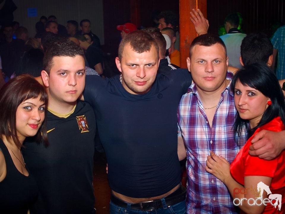Easter Party în Disco Faház,